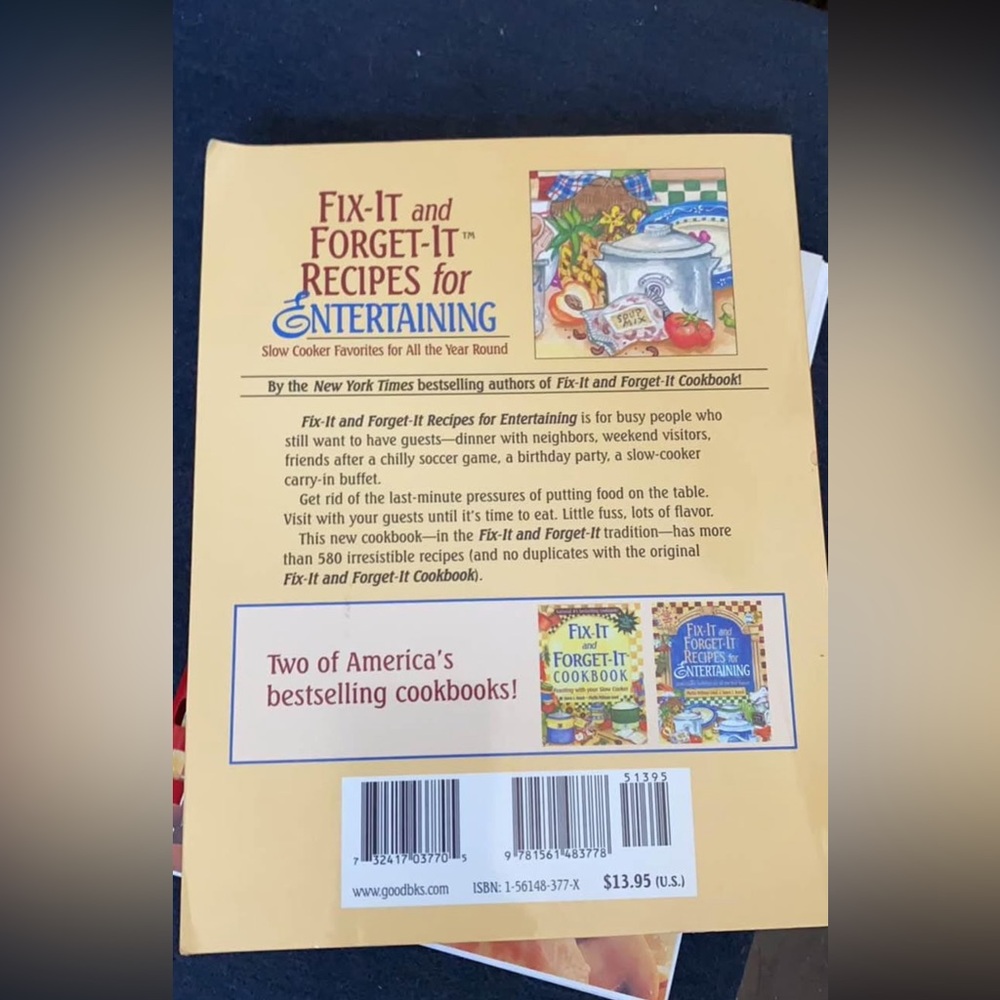 RECIPE BOOK Fix It & Forget It Cookbook
Slow Cooker Recipes & More
NWT
Paperback - Picture 2 of 5